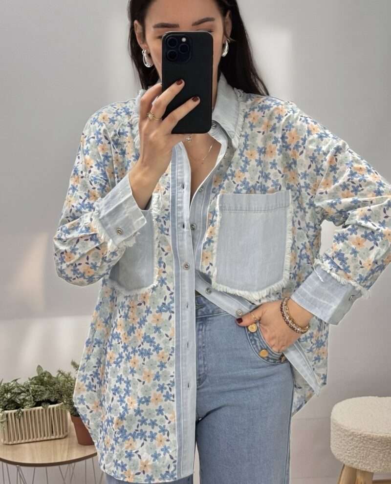 Chemise en jean à fleurs