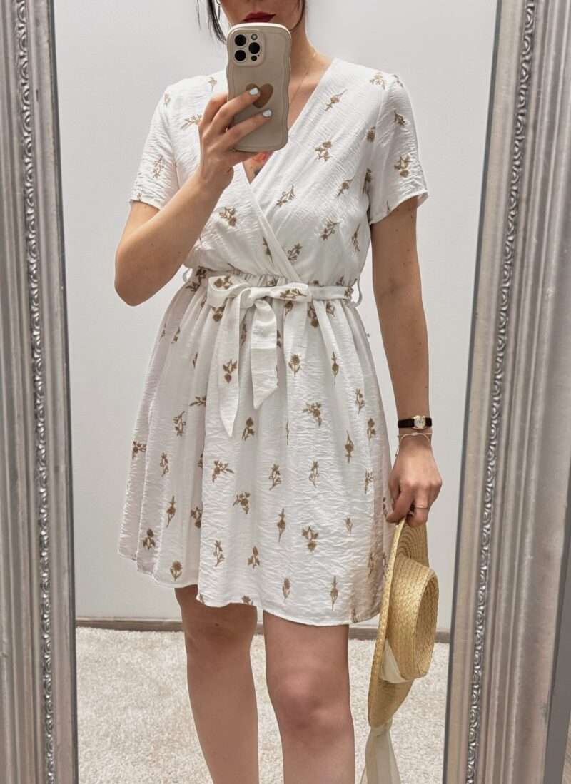 robe courte fleurs brodées – Image 3