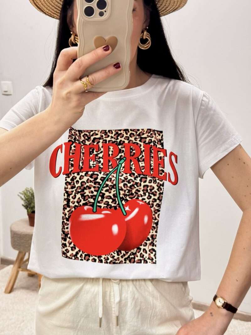 t-shirt cerises et léopard
