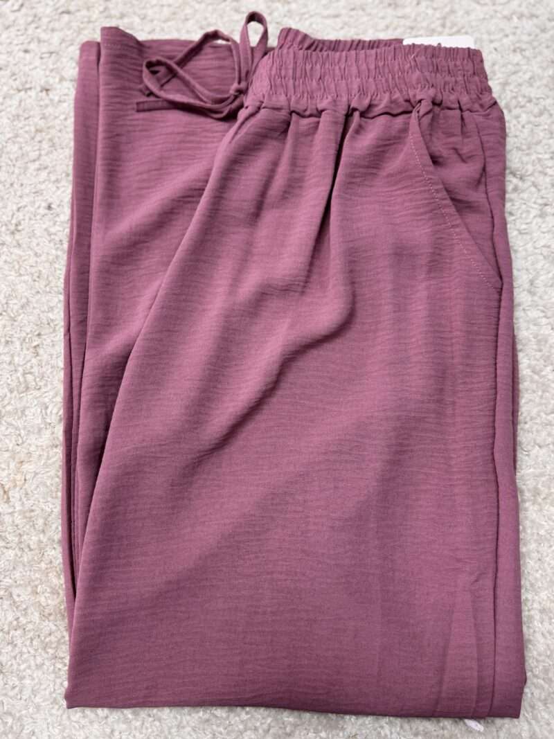 pantalon large et fluide rose – Image 2