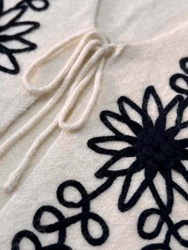 Gilet sans manches fleurs – Image 2