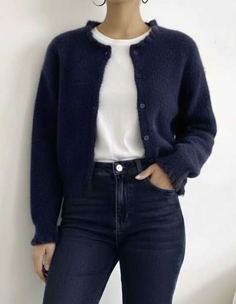 Gilet bleu marine à froufrous