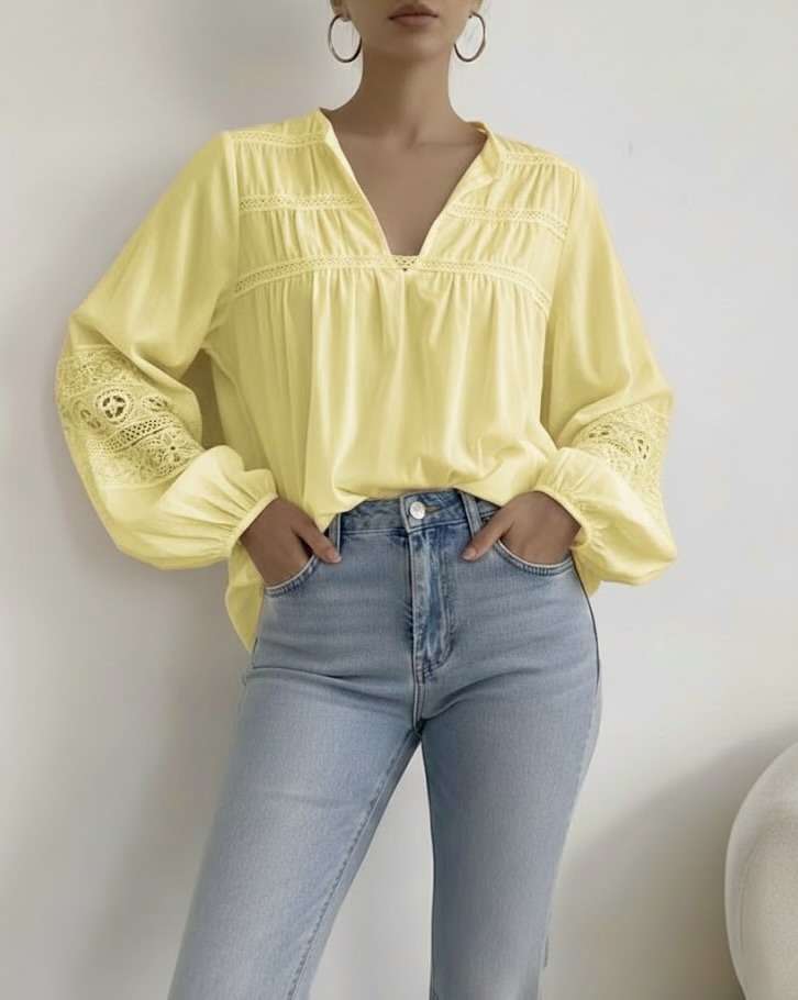 blouse bohème jaune à dentelles