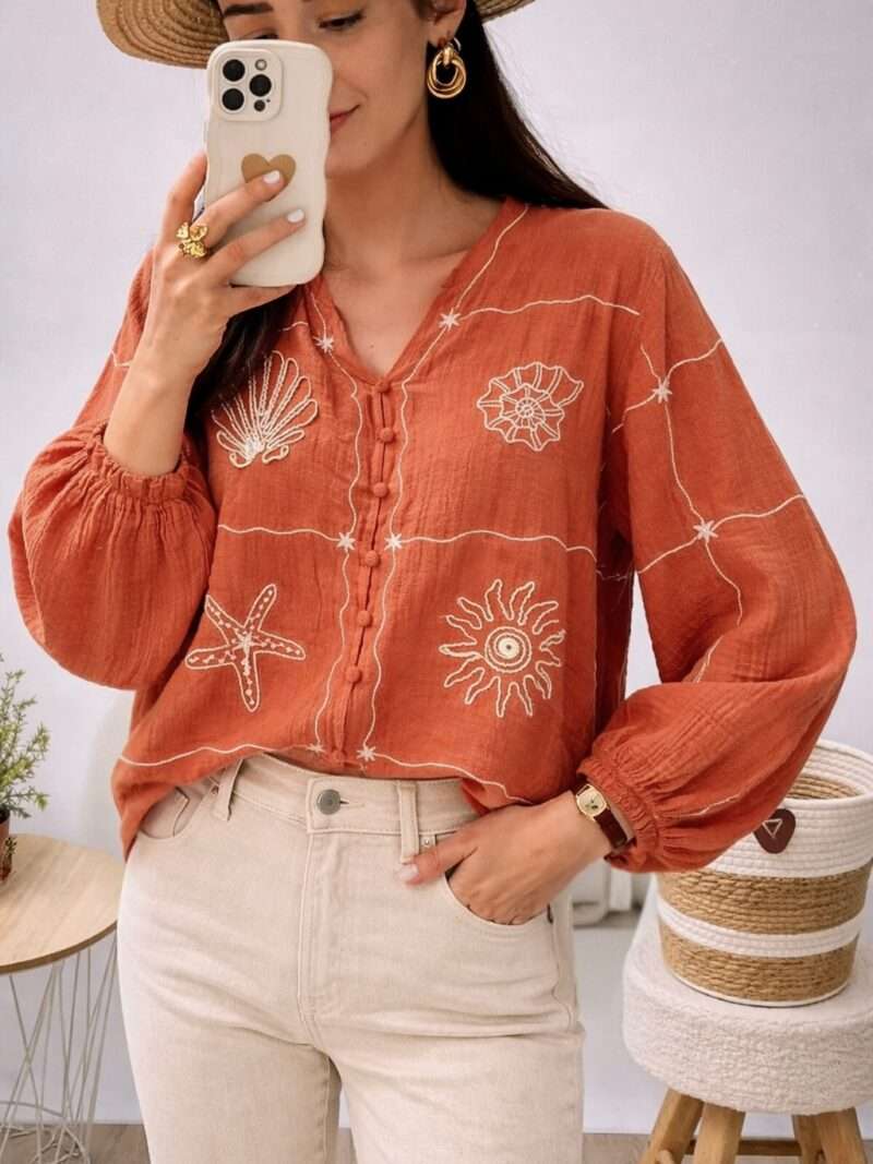 Blouse à motif coquillages