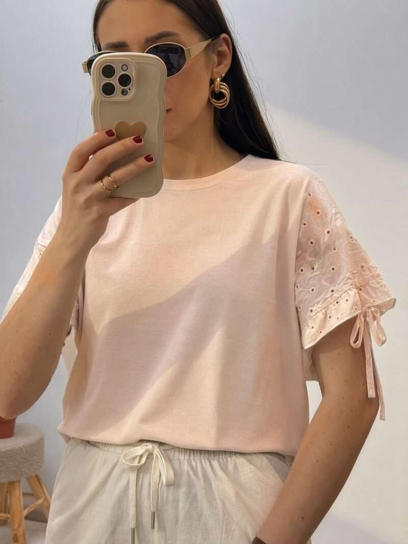 T-shirt manches brodées