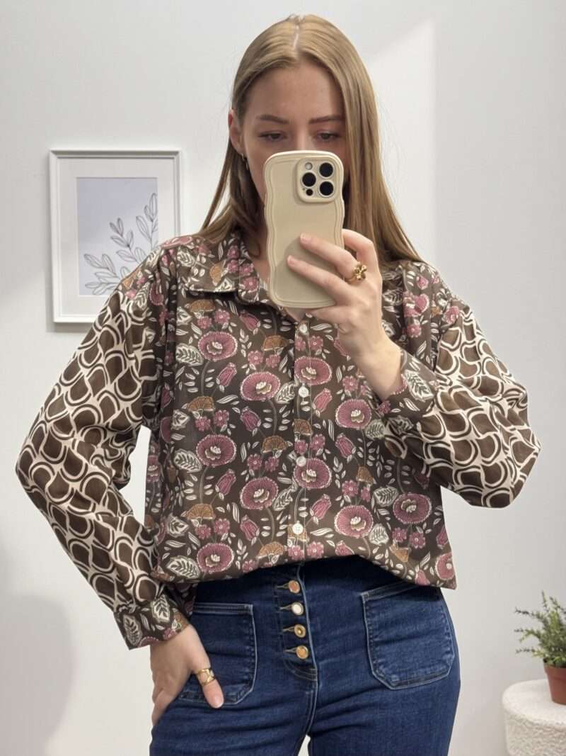Chemise en coton à motif fleuri
