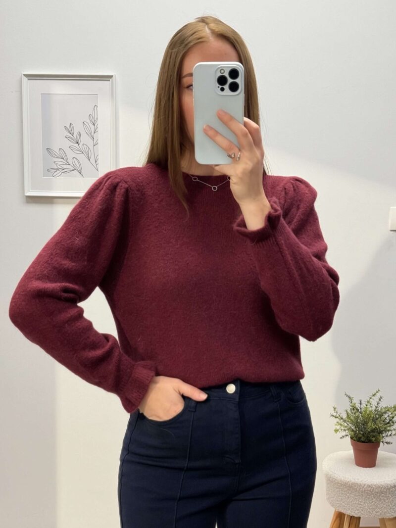 Pull Rosalie